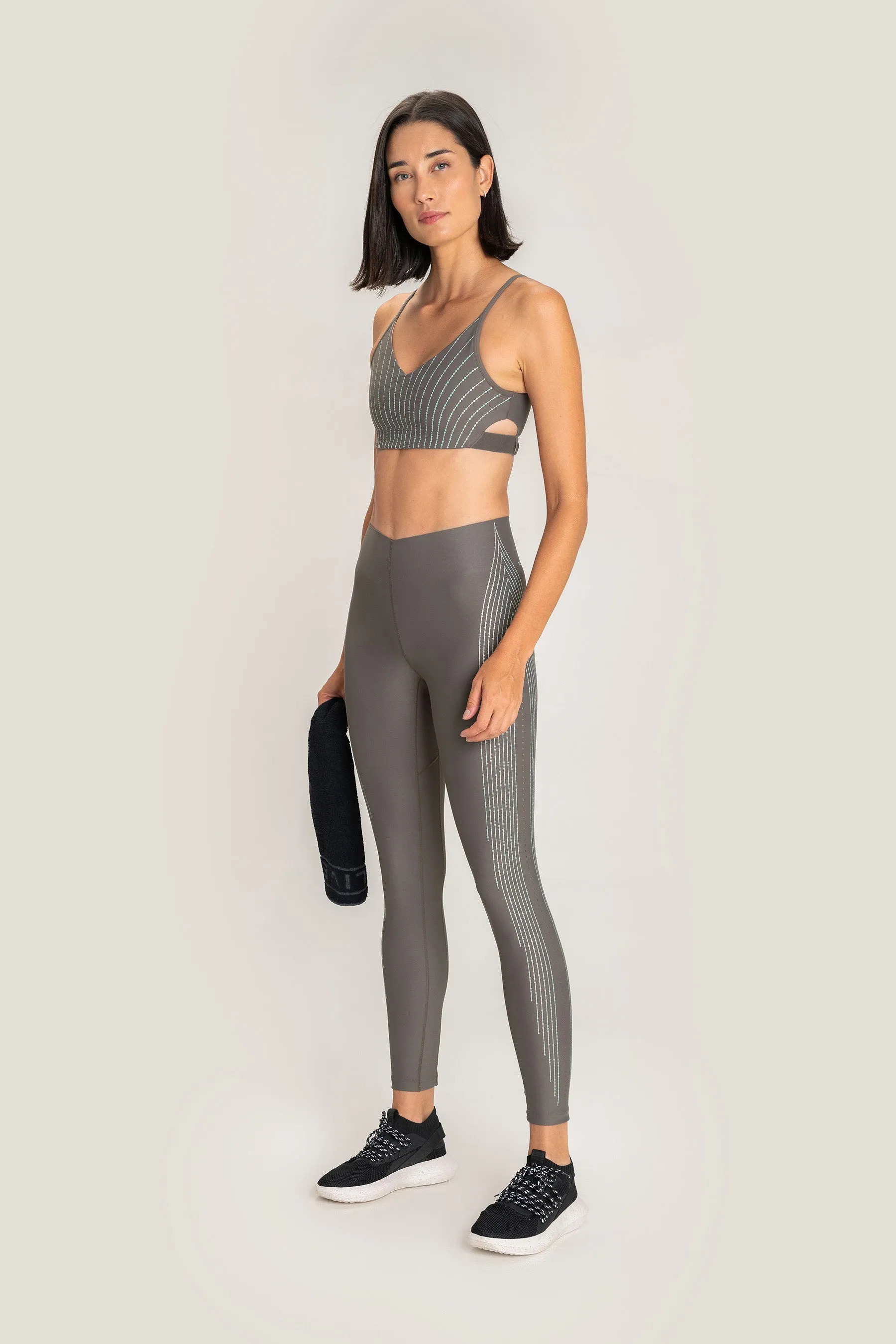 Cyber Dots Mid Sports Bra