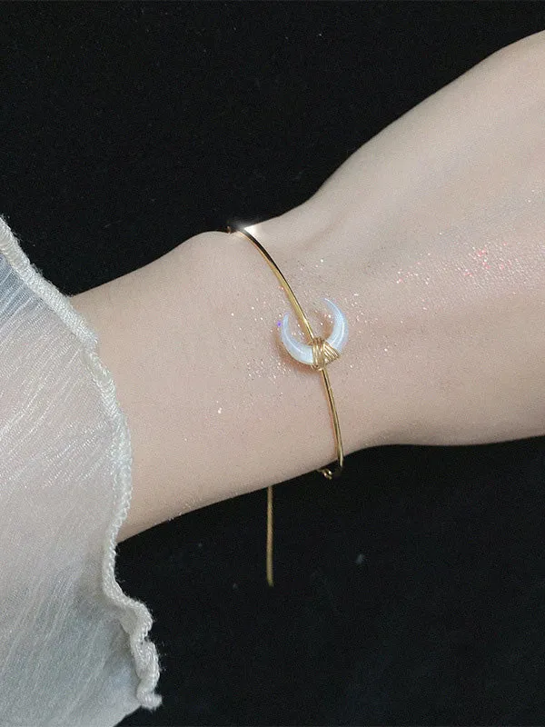 Stylish Moon Shape Bracelet Accessories