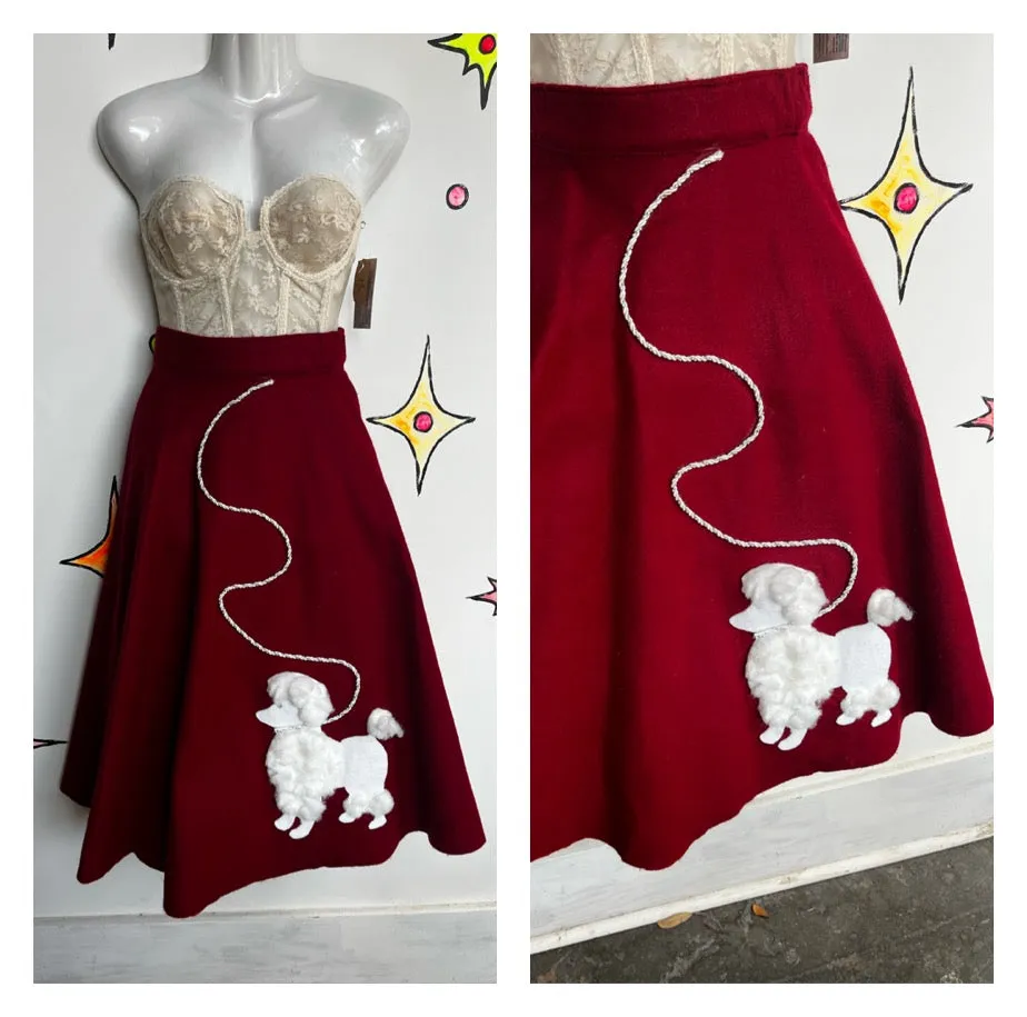 Vintage 50s Style | Red Felt POODLE SKIRT Full Circle Swing Skirt | Size L / XL